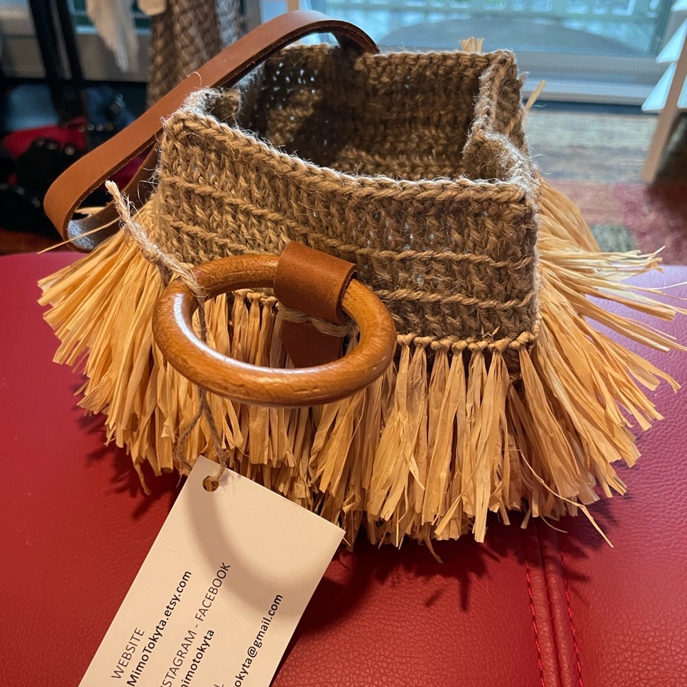 Mimi Tokyta wristlet bag